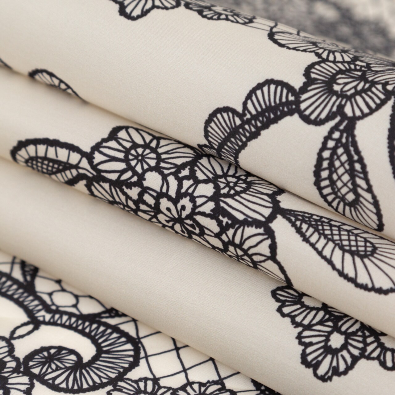 1 Yard Mood Exclusive Italian Black on Putty Floral Lace Border Digitally Printed Silk Organza 55’’ Width